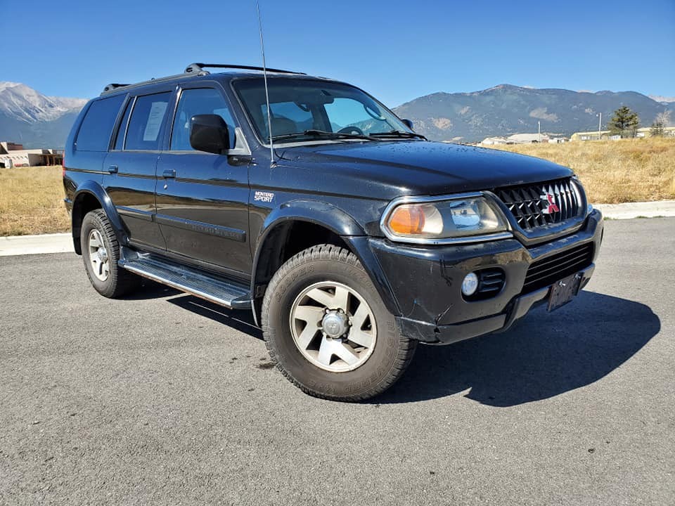 2000 Mitsubishi Montero Sport