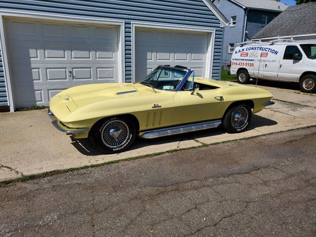 1965 Chevrolet Corvette 