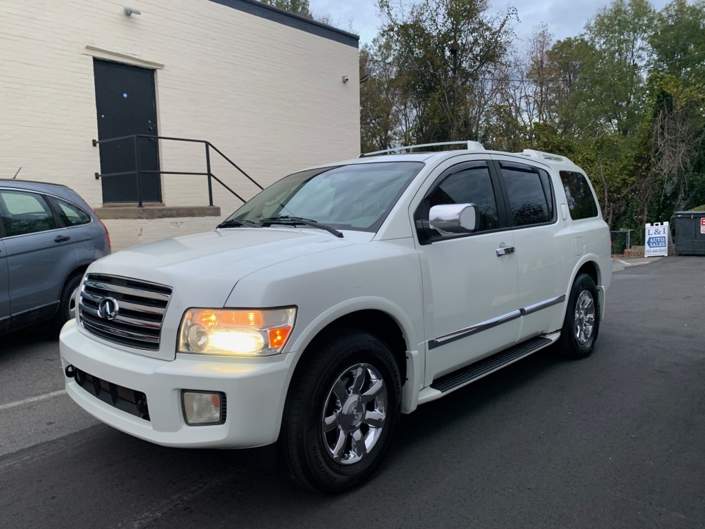 2005 Infiniti QX56