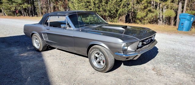 1967 Ford Mustang 