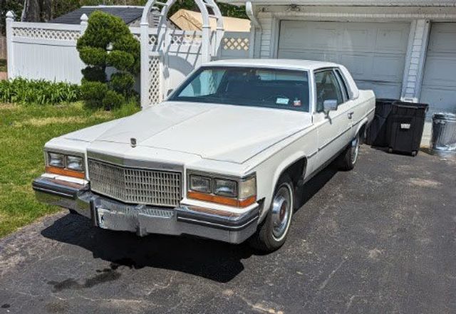 1980 Cadillac Coupe Deville 