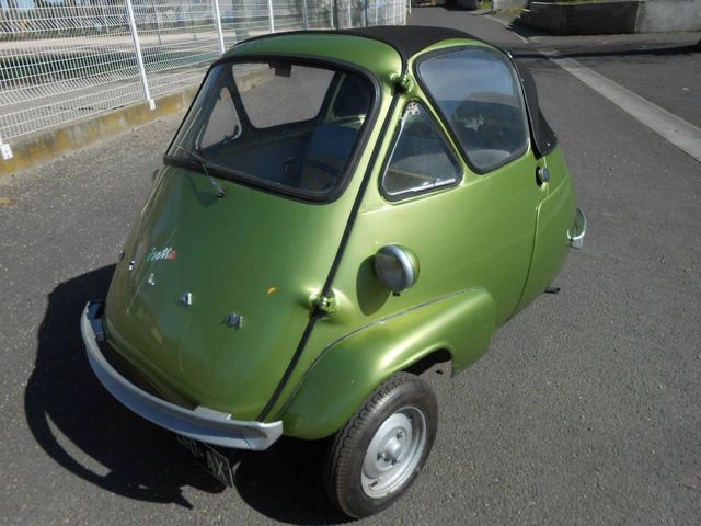 1957 Velam Isetta 