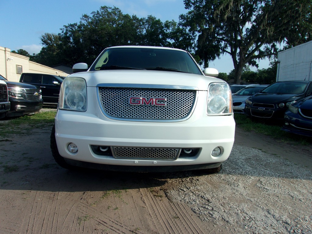 2011 GMC Yukon Denali