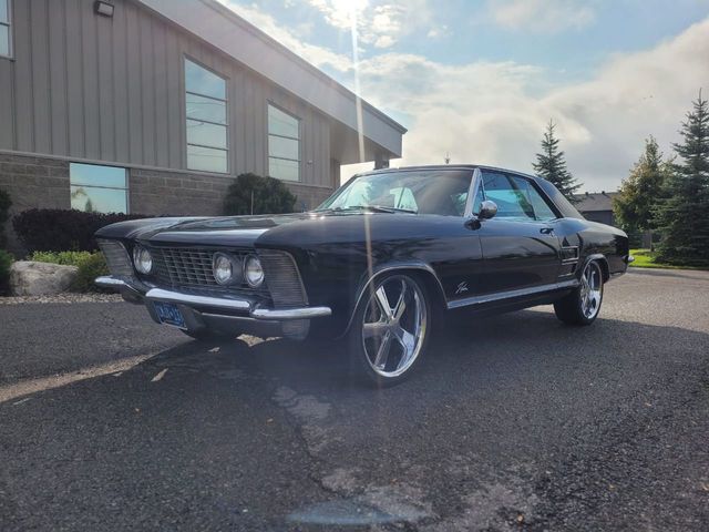 1963 Buick Riviera 