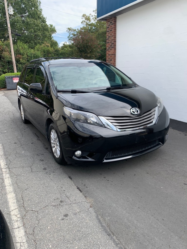 2011 Toyota Sienna