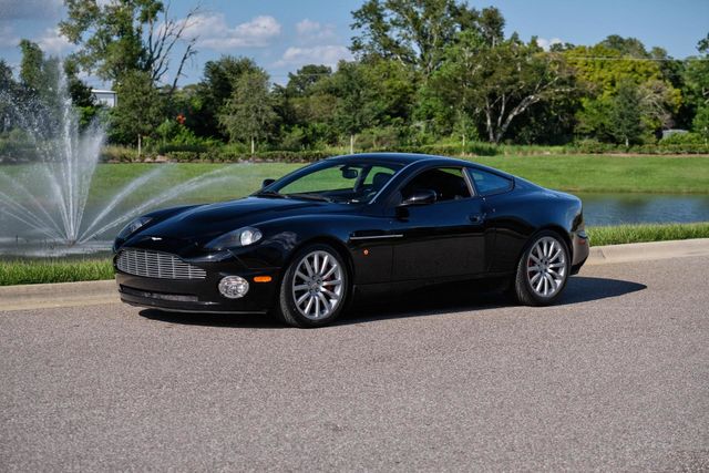 2003 Aston Martin Vanquish 