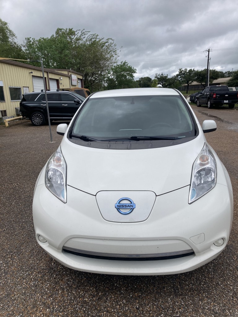 2017 Nissan LEAF S photo 3