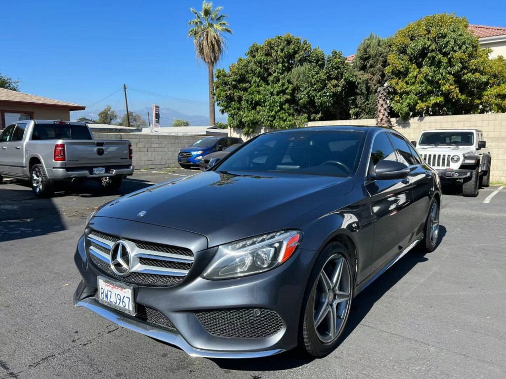 2016 Mercedes-Benz C-Class