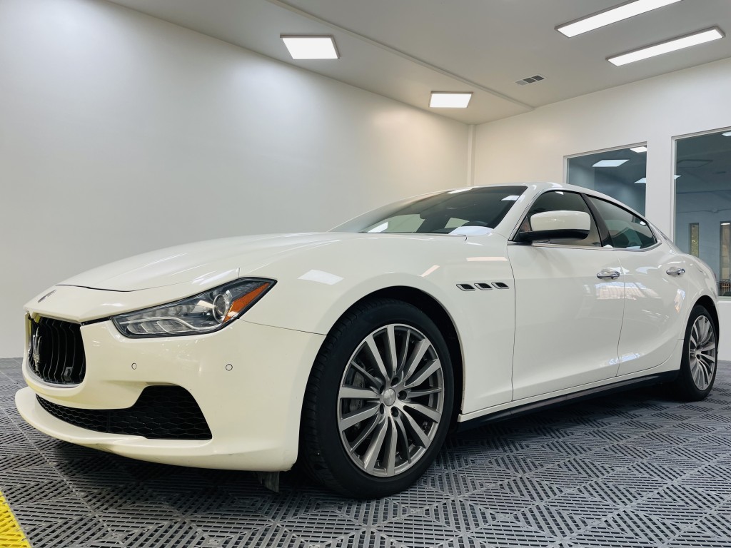 2016 Maserati Ghibli