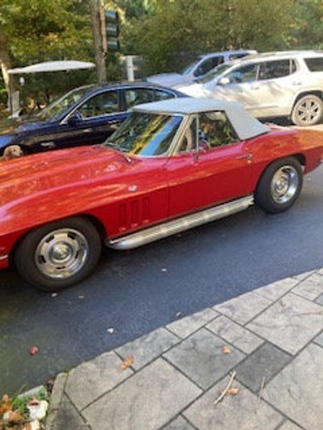 1965 Chevrolet Corvette 