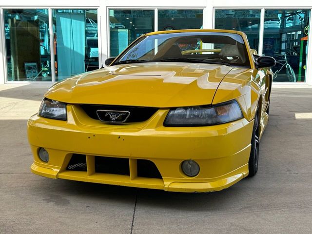 2004 Ford Mustang 