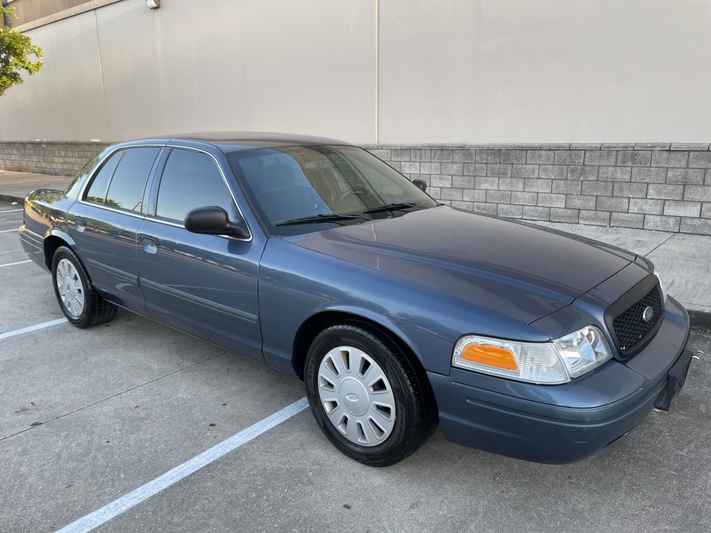2010 Ford Crown Victoria