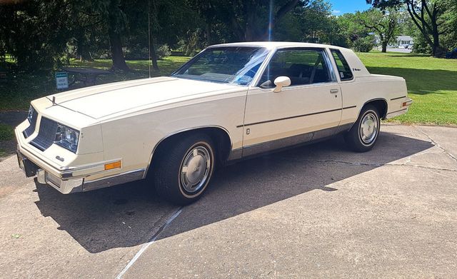 1983 Oldsmobile Cutlass 