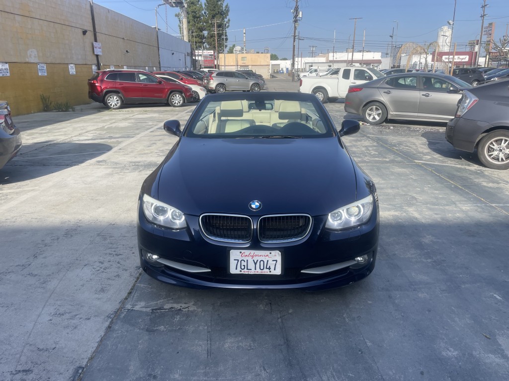 2011 BMW 3-Series