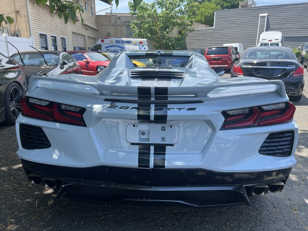 2023 Chevrolet Corvette 1LT photo 5