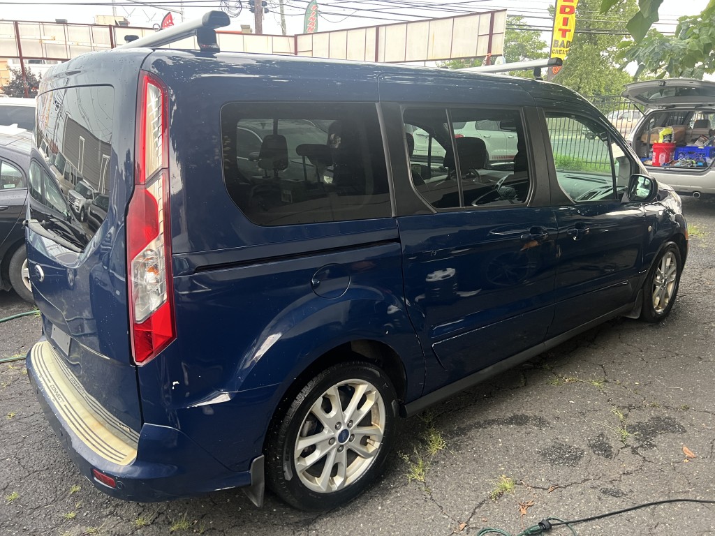 2015 Ford Transit Connect Titanium photo 5