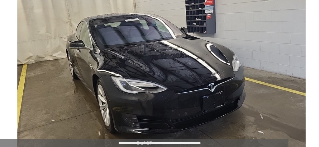 2013 Tesla Model S S photo 2