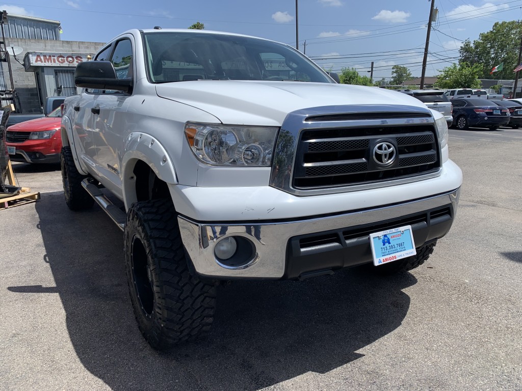 2010 TOYOTA TUNDRA