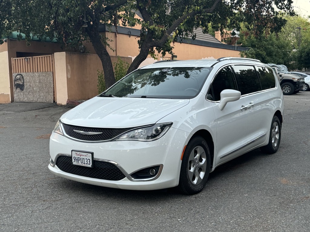 2017 Chrysler Pacifica