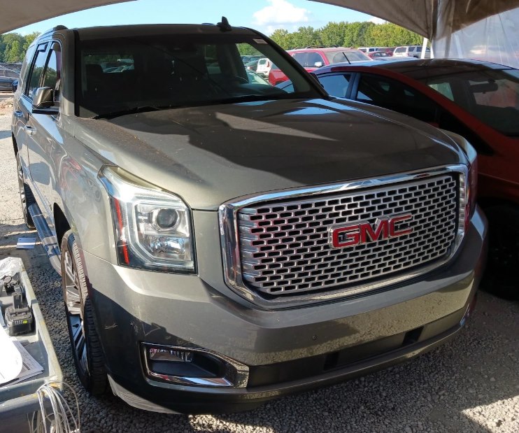 2017 GMC YUKON