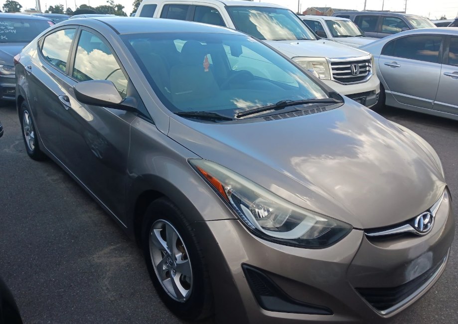 2015 HYUNDAI ELANTRA