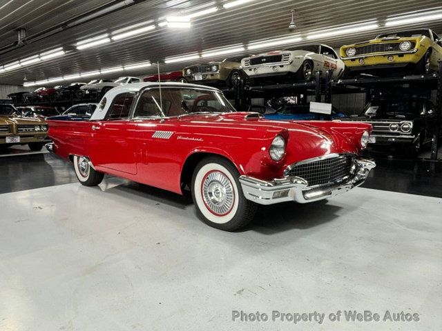 1957 Ford Thunderbird 