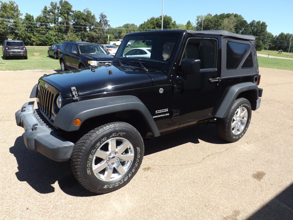 2017 Jeep Wrangler Sport photo 2