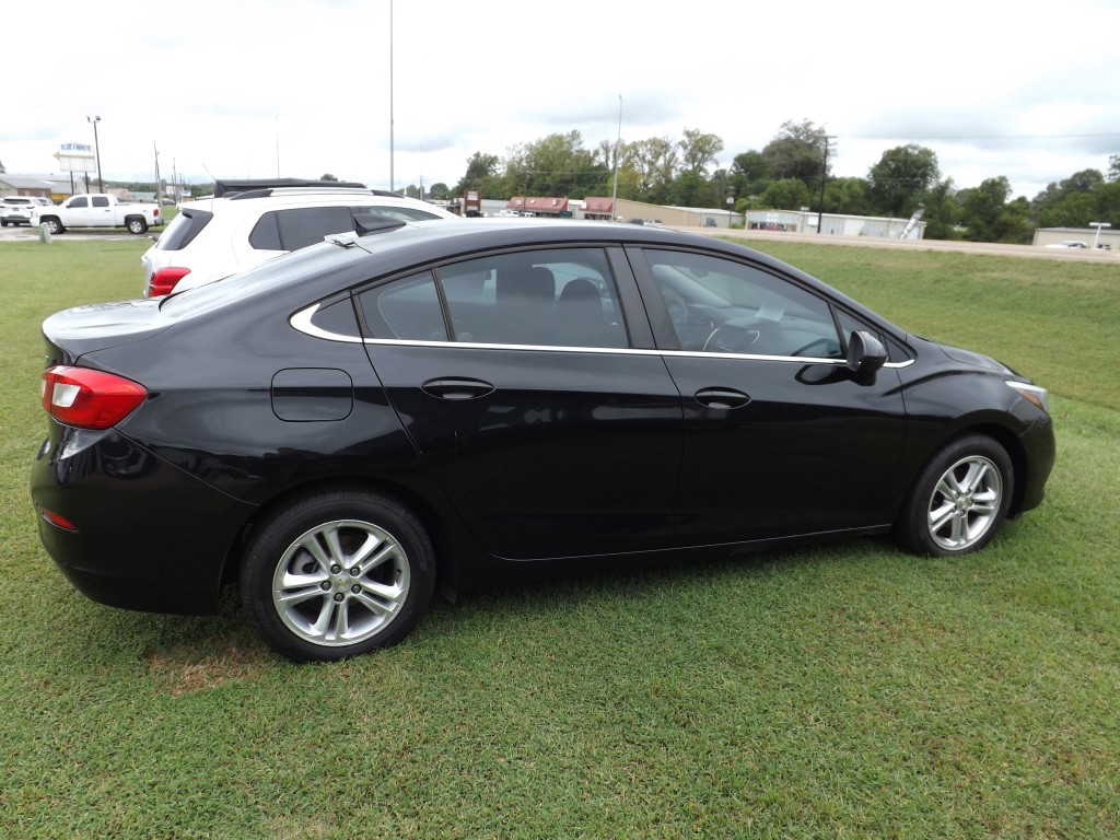 2017 Chevrolet Cruze