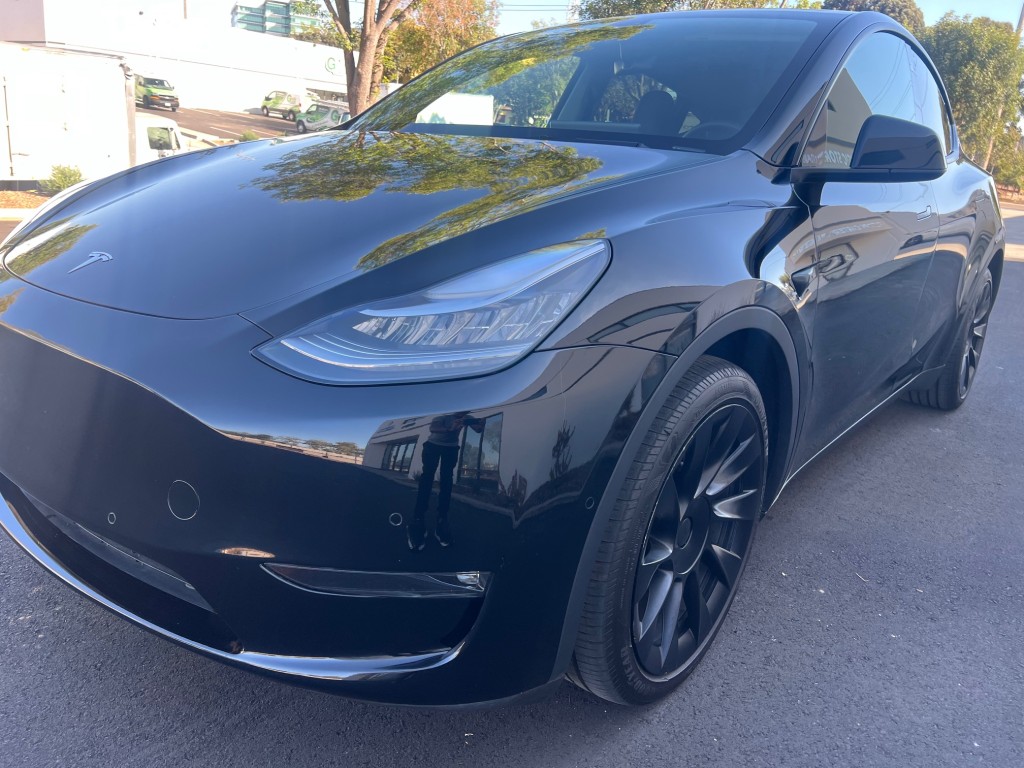 2021 Tesla Model Y Long Range photo 5