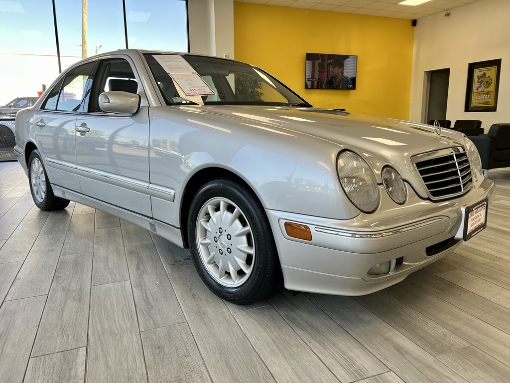 2000 MERCEDES-BENZ E-CLASS