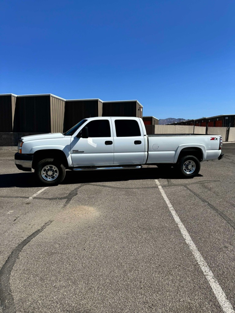 2005 CHEVROLET SILVERADO 2500 Z71