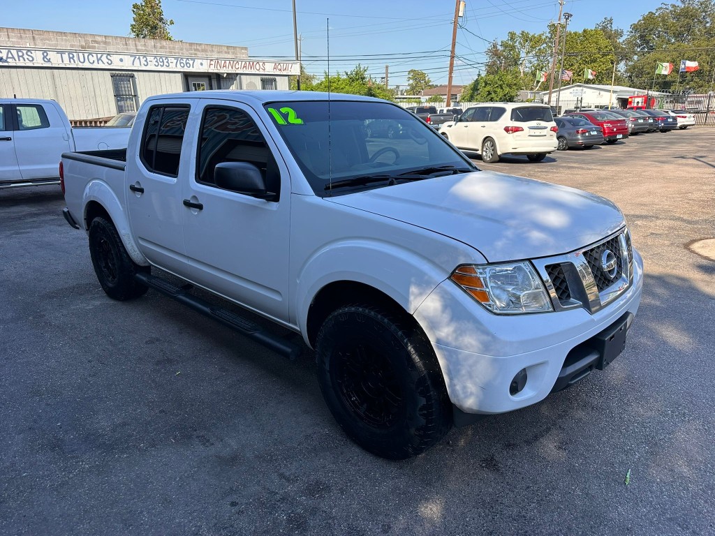 2012 NISSAN FRONTIER