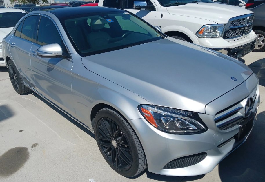 2015 MERCEDES-BENZ C-CLASS