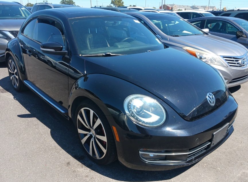 2012 VOLKSWAGEN BEETLE