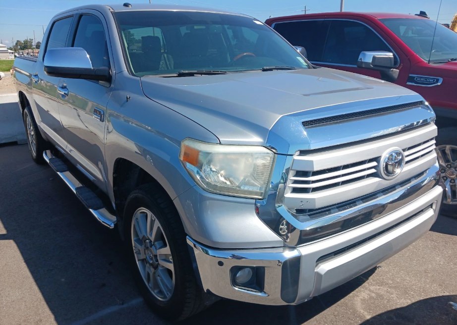 2015 TOYOTA TUNDRA