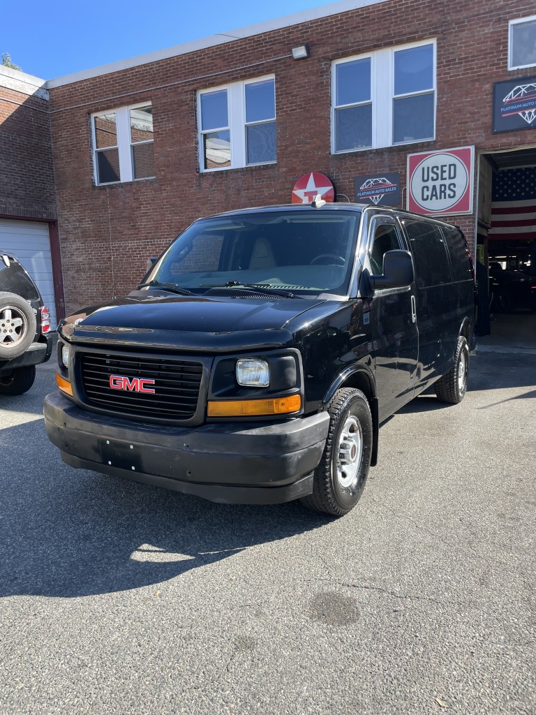 2017 GMC Savana