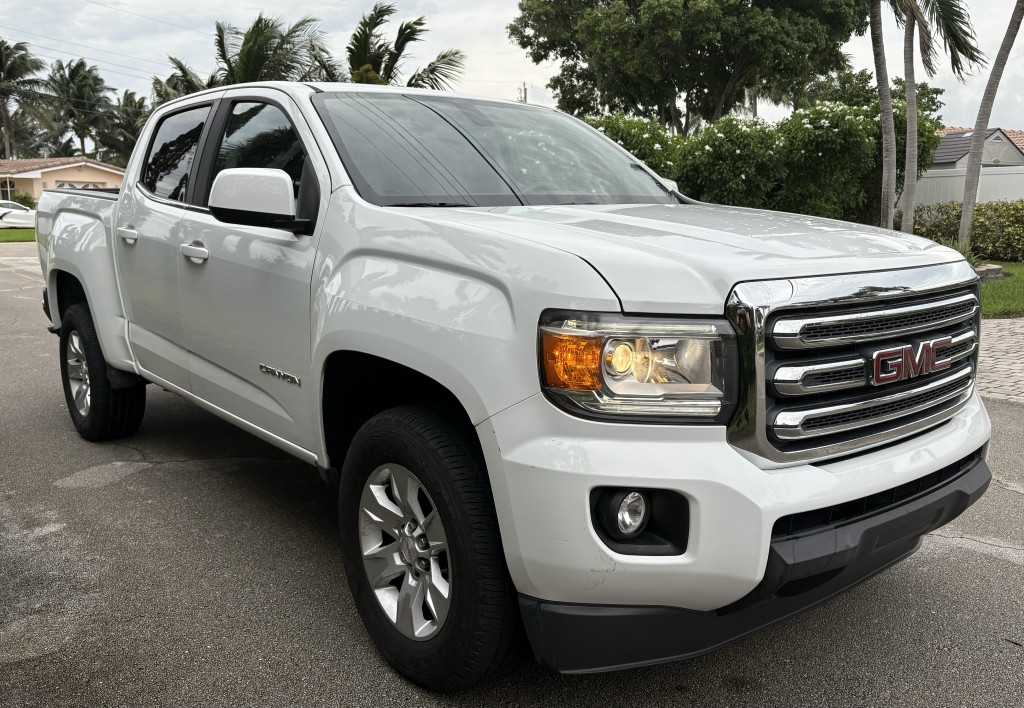 GMC Canyon's photo