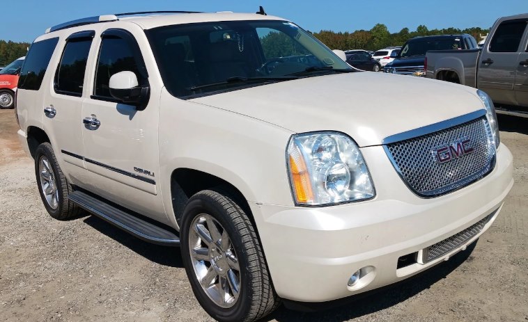 2013 GMC YUKON