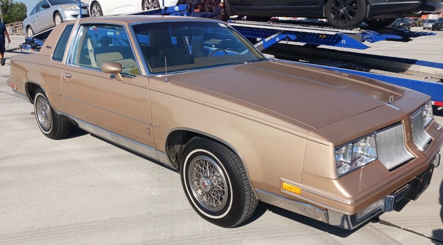 1986 OLDSMOBILE CUTLASS SUPREME