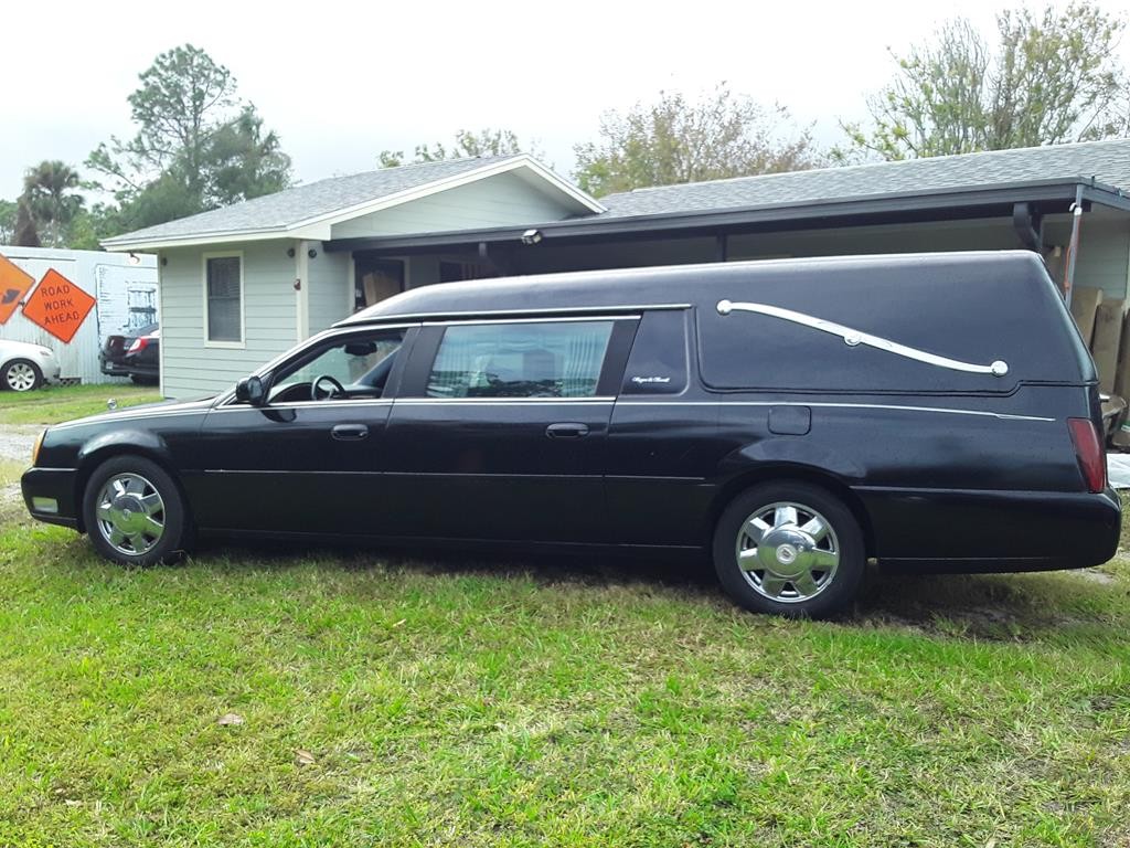 2002 Cadillac Hearse