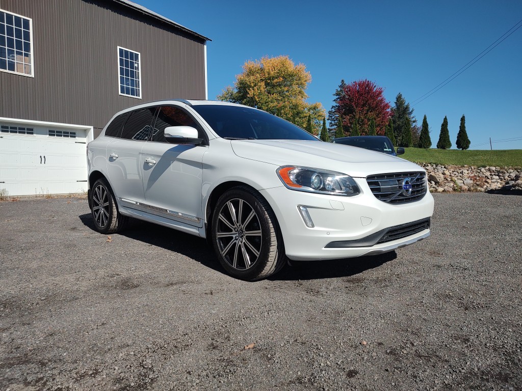 2015 Volvo XC60