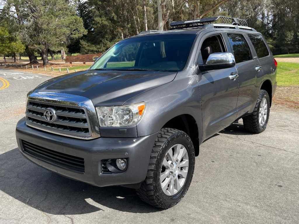 2011 Toyota Sequoia