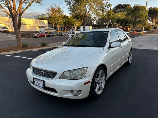 2001 Lexus IS 300