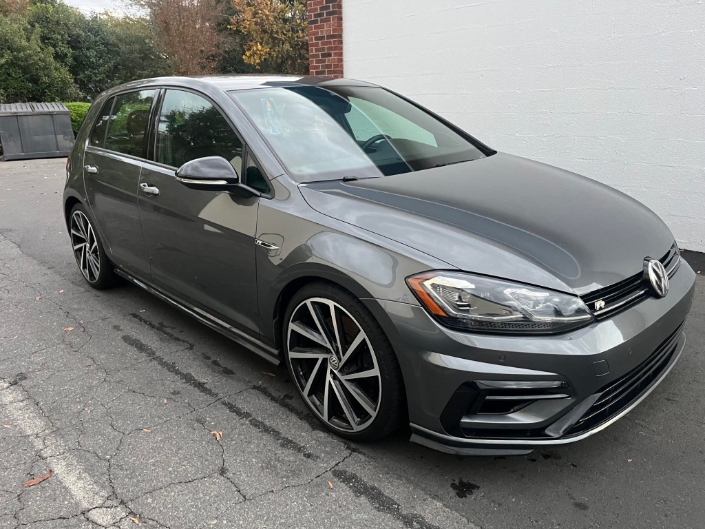 2018 Volkswagen Golf R