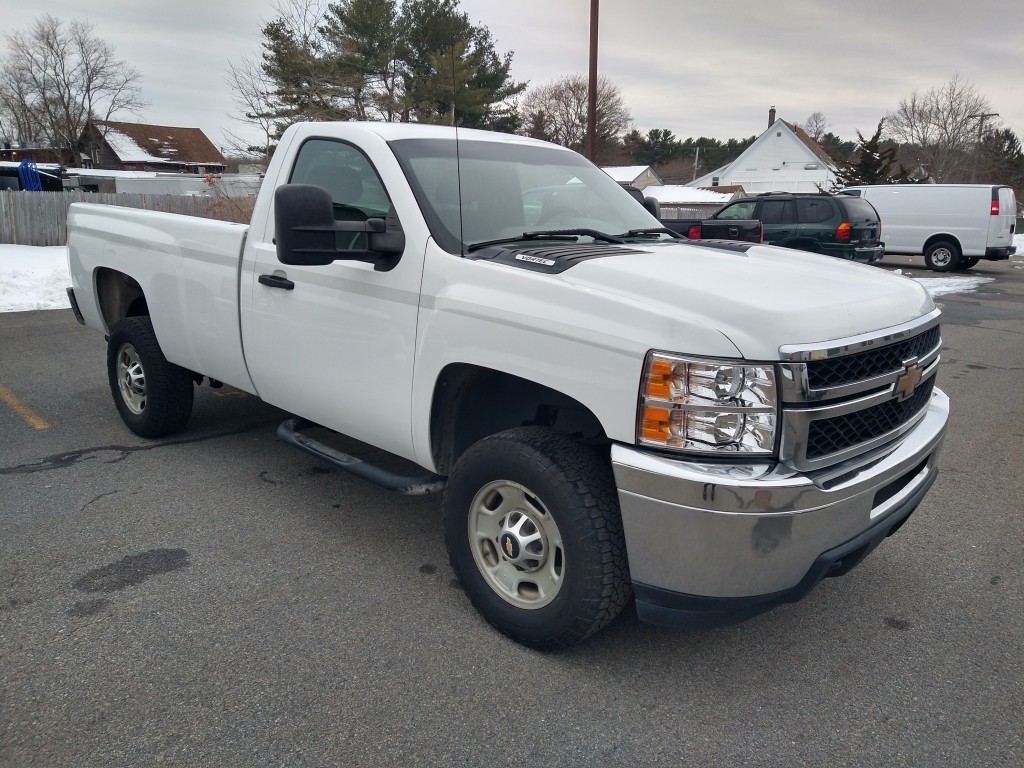 2011 Chevrolet Silverado 2500HD (Cailfornia truck)