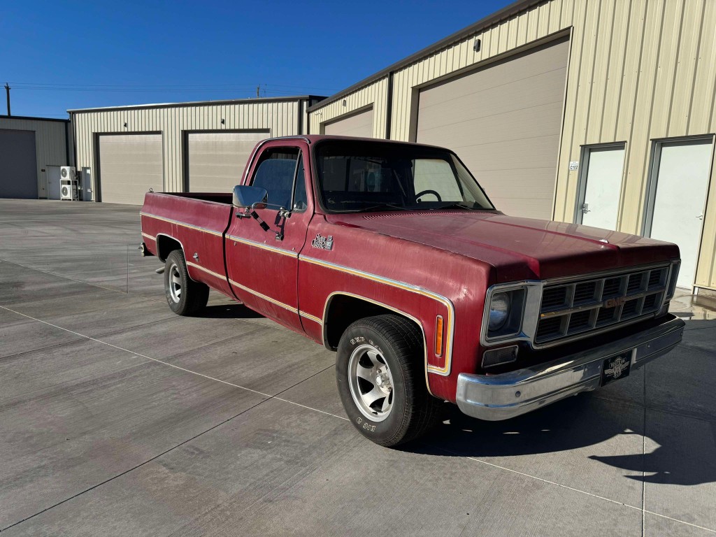 1977 GMC SIERRA CLASSIC