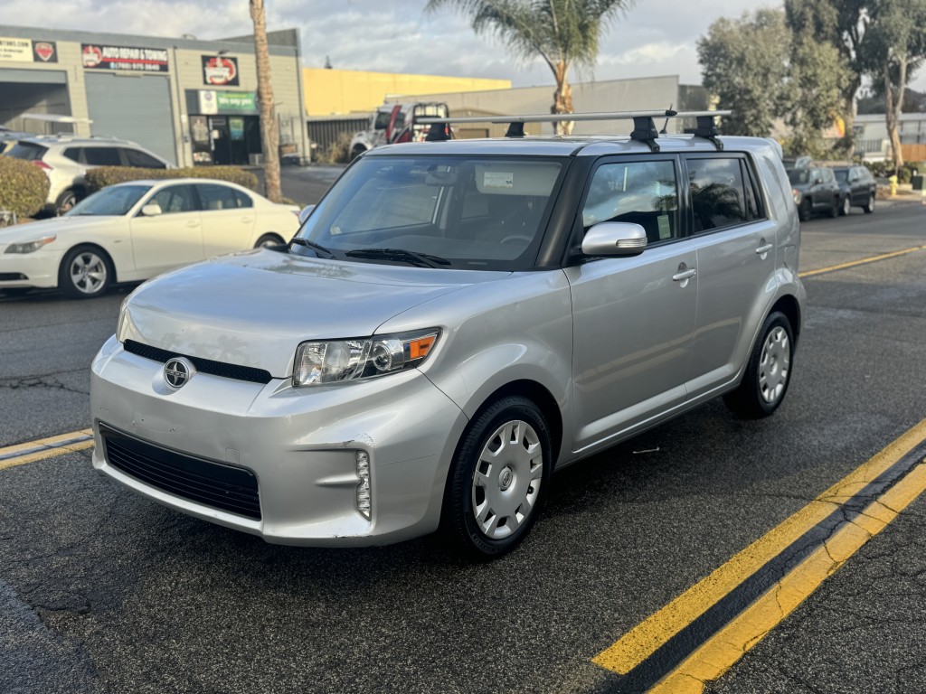 2015 Toyota Scion xB