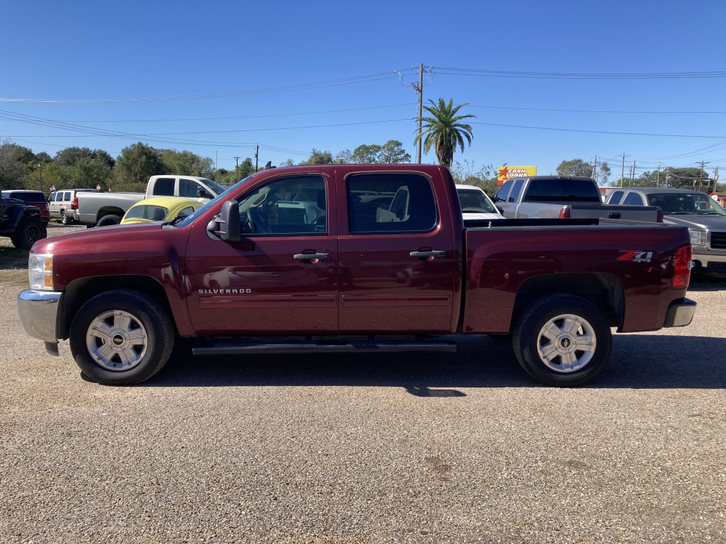 2013 Chevrolet Silverado 1500 LT photo 2