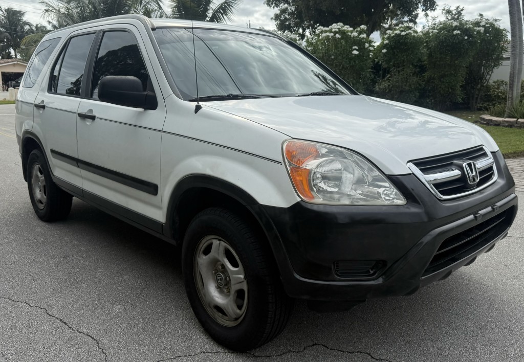 2002 Honda CR-V LX photo 3