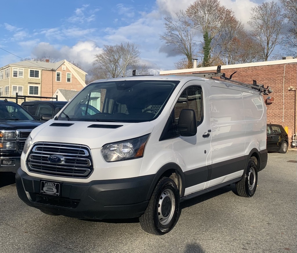 2017 Ford Transit